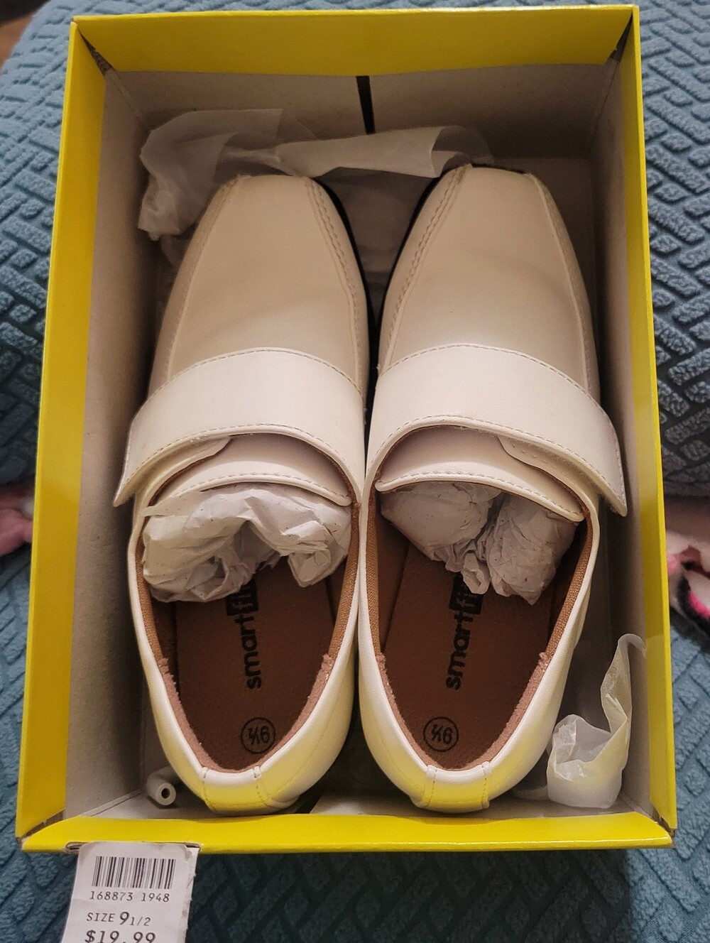 Smart Fit Young Boys Dress Shoes White Skid Resistant With Strap US 9.5